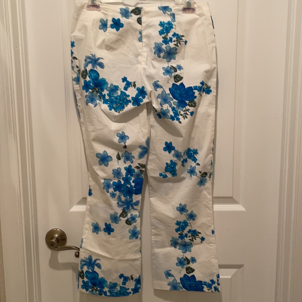 Uncivilized forever your style SZ 5/6 white and Blue Floral Pants